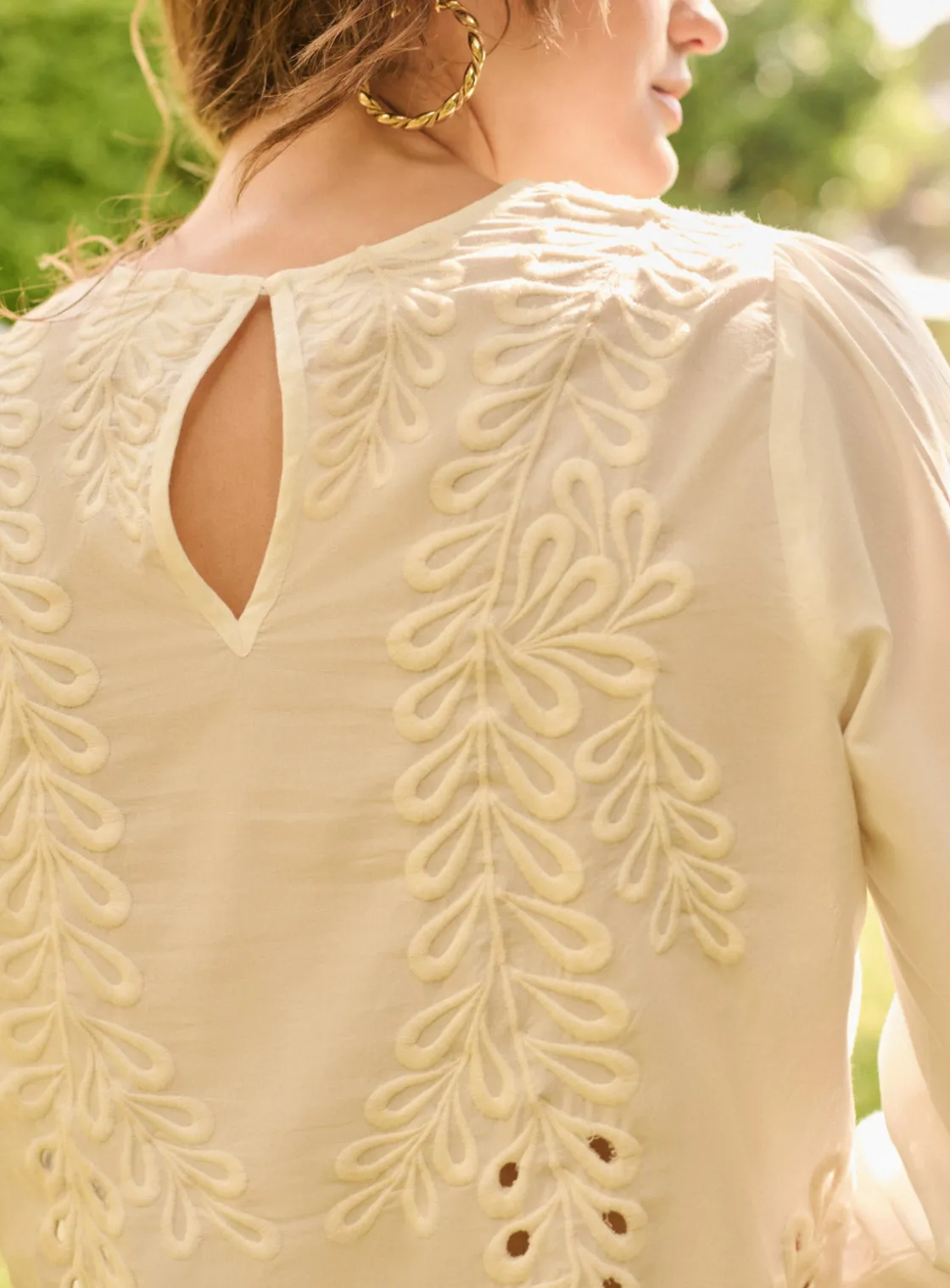 Discount Blouse Taylor Tops, Blouses