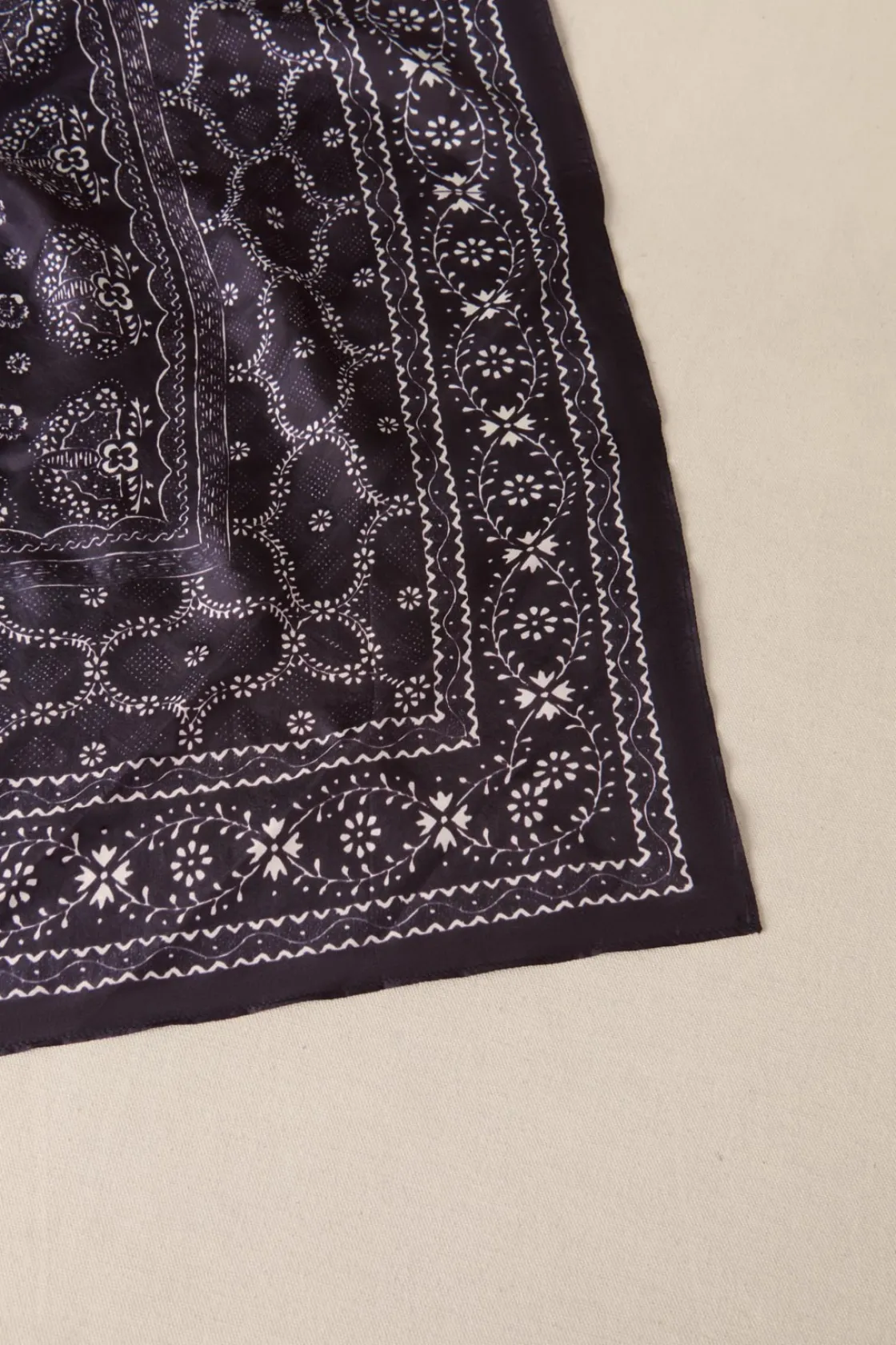 Hot Maxi foulard soie Anda Casquettes & Foulards|Accessoires Cheveux
